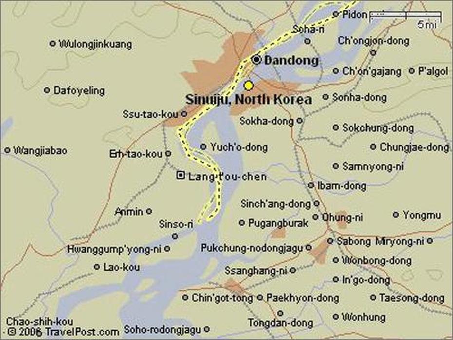 Amnok  River, North Korea Location On World, , Sinŭiju, North Korea