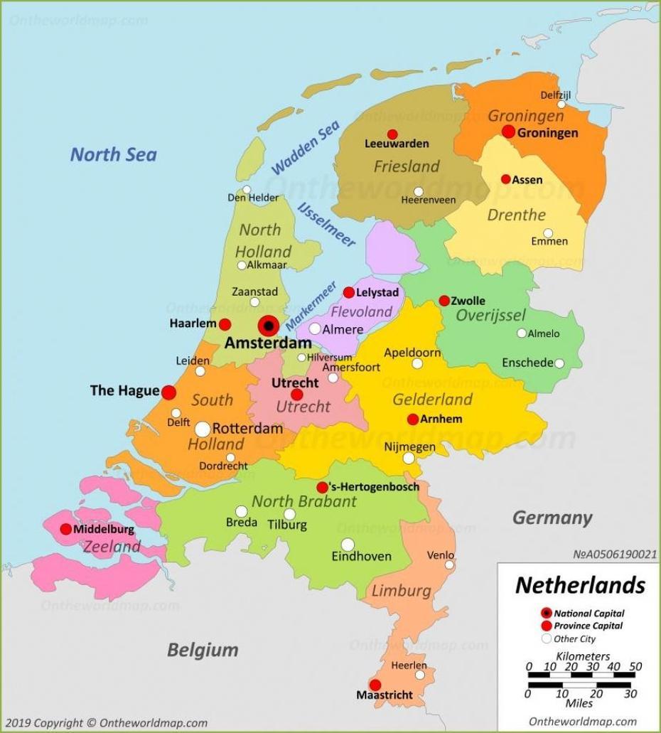 Netherlands  Outline, Netherlands Train, Detailed , Oosterend, Netherlands